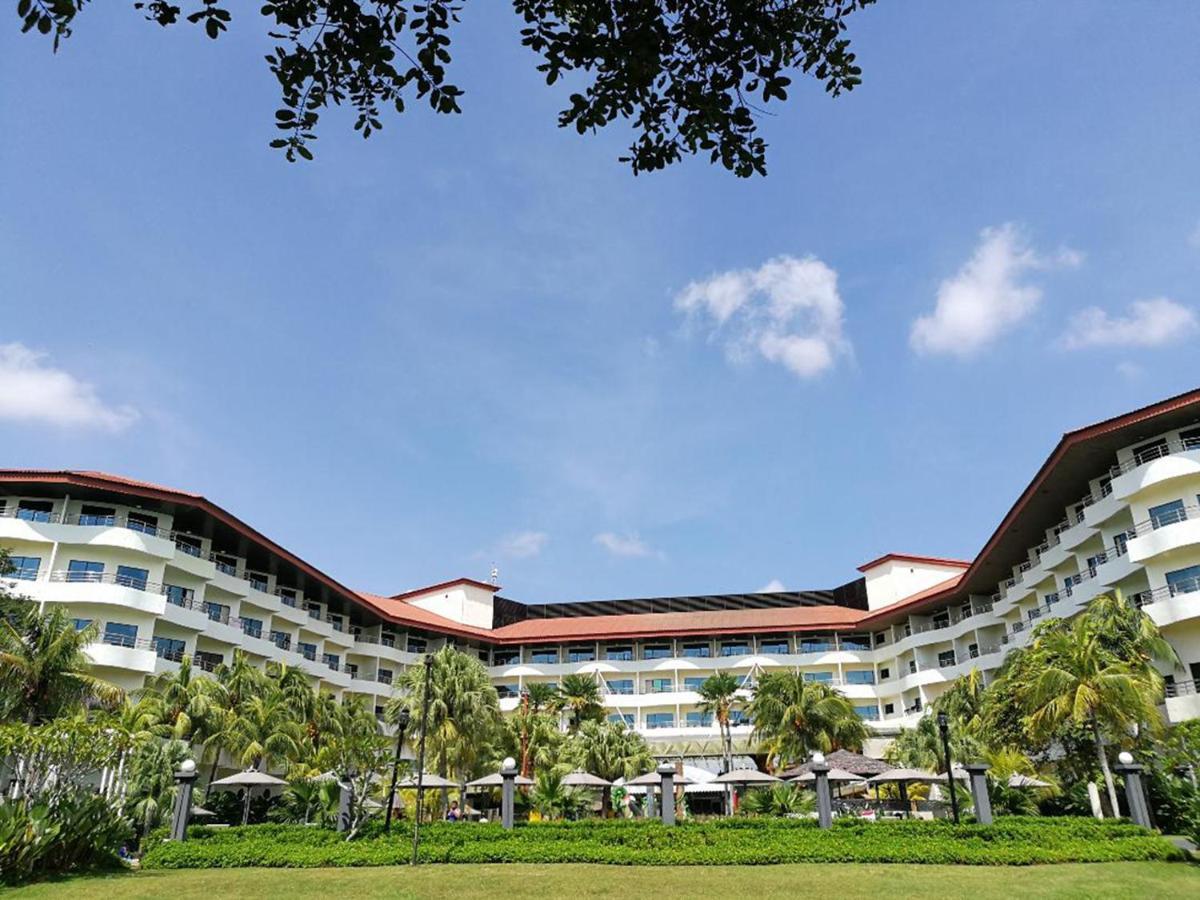 Swiss-Garden Beach Resort, Kuantan Exterior photo